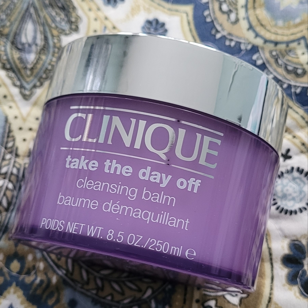 Clinique Take the Day off. Brand new